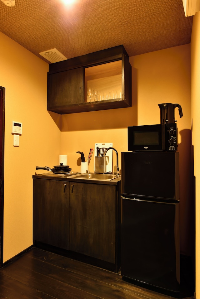 美盧八条源町別邸