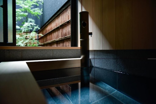 美盧八条源町別邸