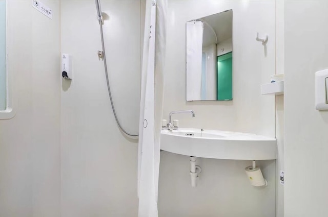 yibaijiudianhepinggonyuandian