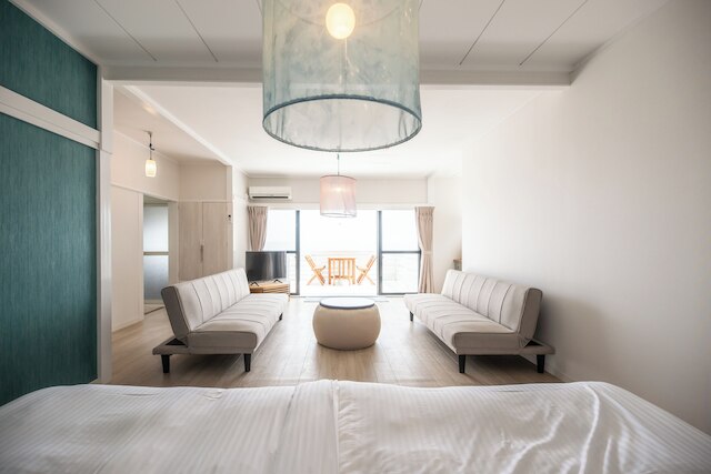 KAWAZU BEACH HOUSE BLUE MOON