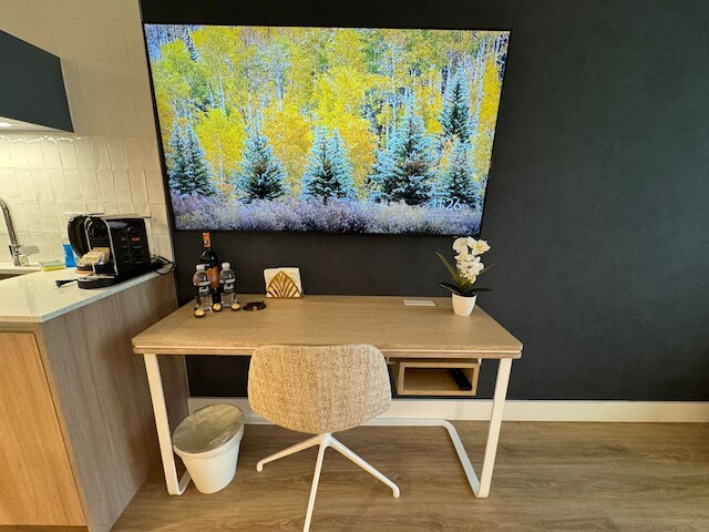 ラックス スタジオ ウィズ シティ ビューズ アンド プール