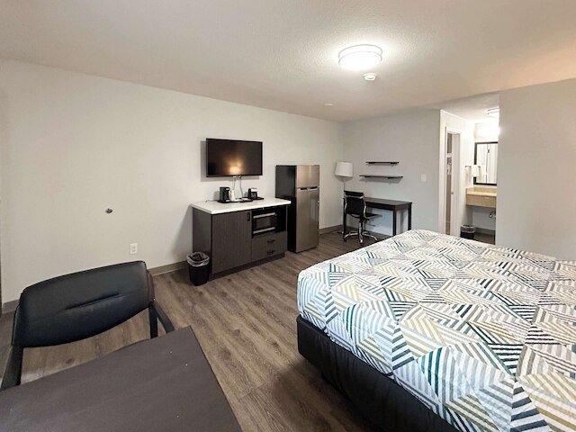 スタジオ 6 スイーツ バンクーバー, ワ - ウォーターフロント