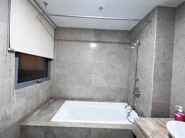 ビンタン フェアレーン バイ マンハッタン グループ