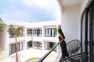 MIID アパートメント バランガン