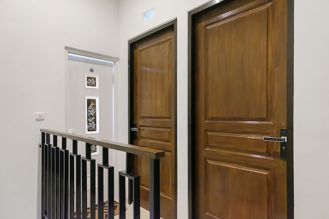 トゥースペースズ リビング アット BSB ヴィラ マハラジャ