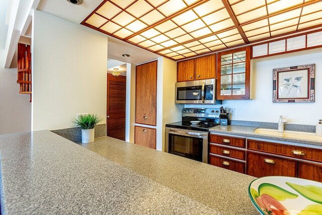 マアラエア サーフ C10 2 ベッドルーム コンド