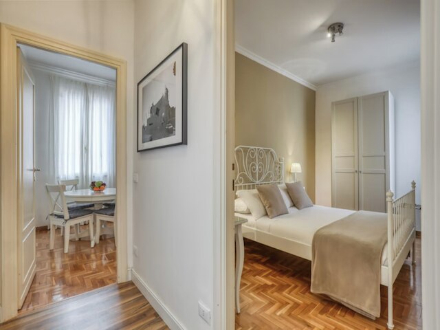 アトホーム ペントハウス フラッティーナ