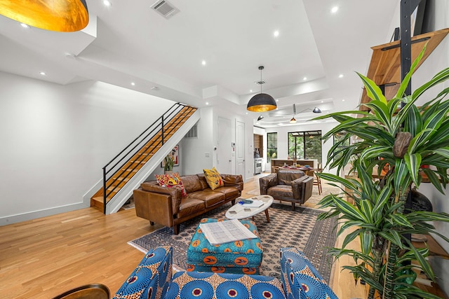 ベインブリッジ バイ ローブ デュプレックス ウィズ デッキ バックヤード