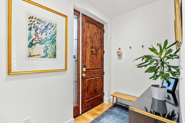 ベインブリッジ バイ ローブ デュプレックス ウィズ デッキ バックヤード