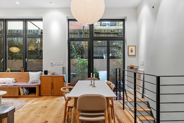 ハヴェマイヤー バイ ローブ トラベル デュプレックス ロフト ウィズ テラス