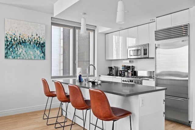 フォルテ セレクト XXII バイ ローブ 2ベッドルーム ミッドタウン ウエスト アパート