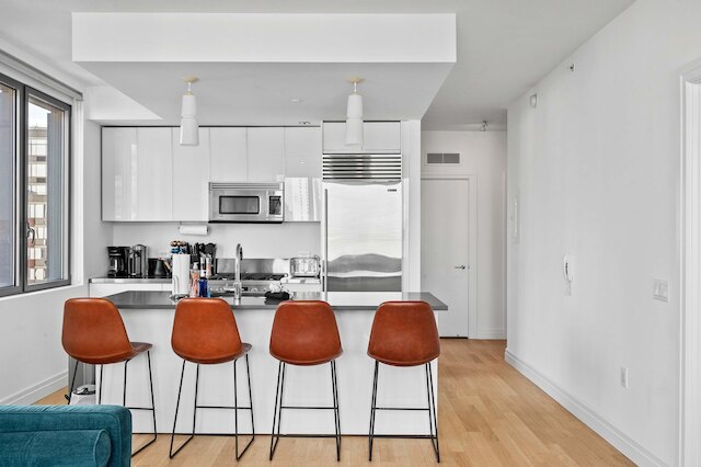 フォルテ セレクト XXII バイ ローブ 2ベッドルーム ミッドタウン ウエスト アパート