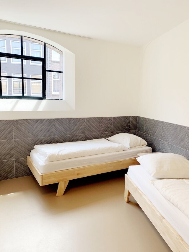 ホステル ザ グローブ