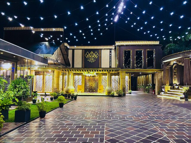 ユキ グランド ホテル