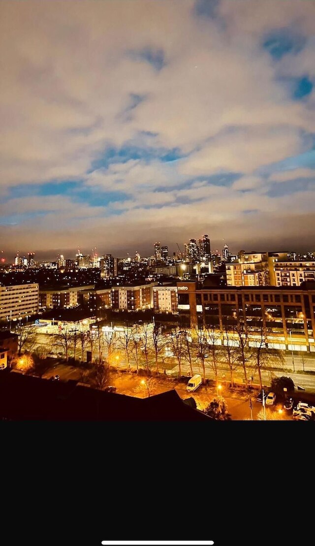 サルフォード セレニティ アパートメント ニア クリッパーズ キー