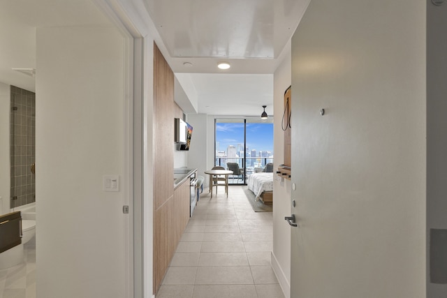 ダウンタウン スタジオ ウィズ シティ ビューズ