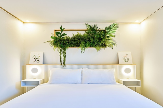 SA Tailored Serviced Home near Metro