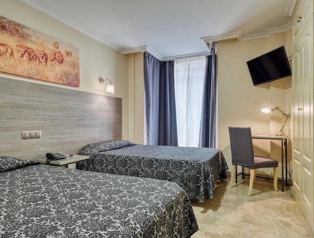 ホテル カバジェロ エランテ