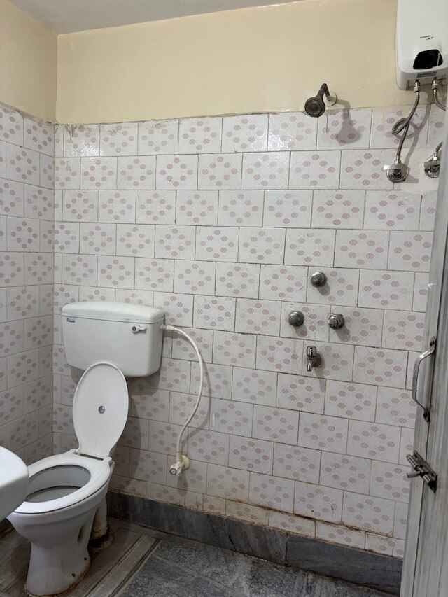 アシルバード ゲスト ハウス