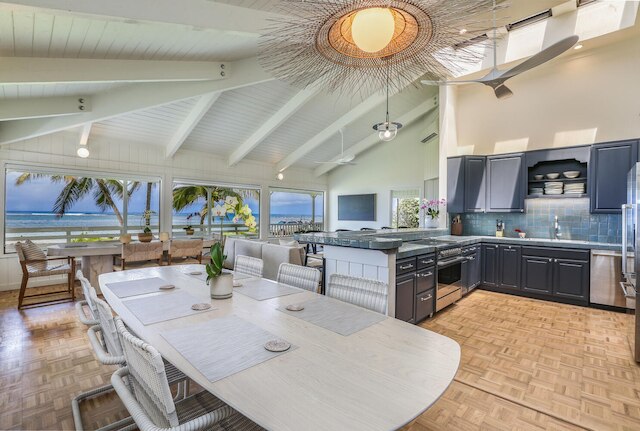 アニニ オアシス イン キラウエア