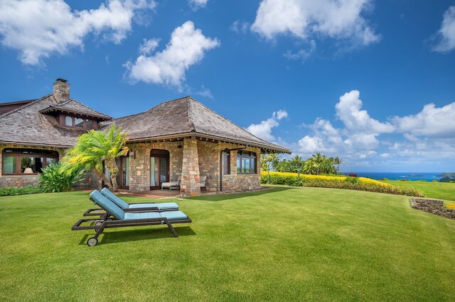 アニニ ビスタ ドライブ エステート