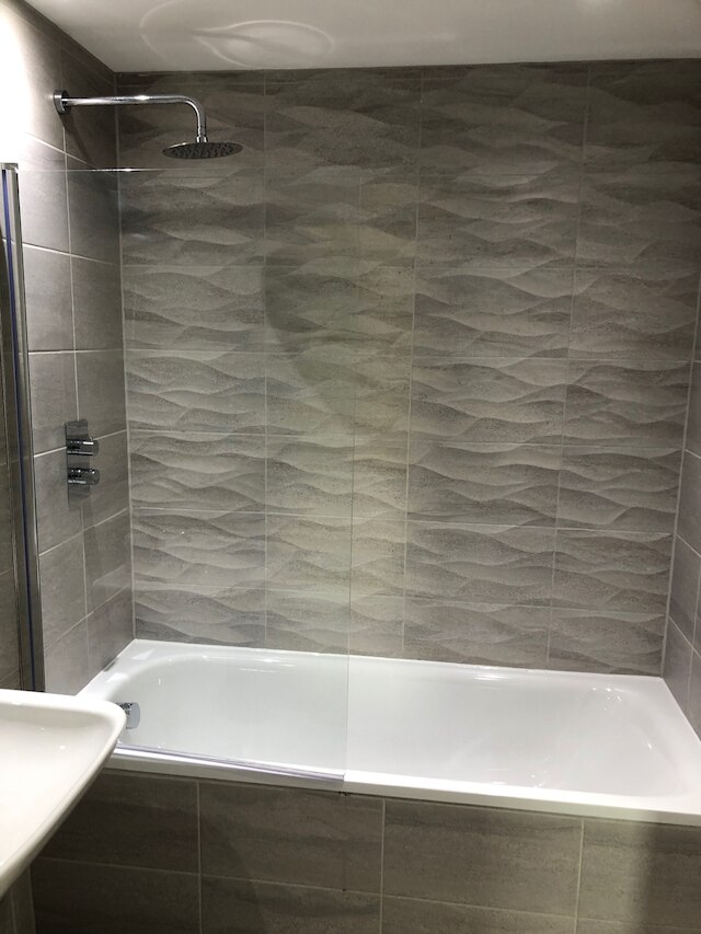 セントラル トラフォード アパートメント フリー パーキング