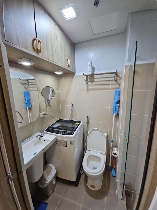 コンド ネクスト ドア