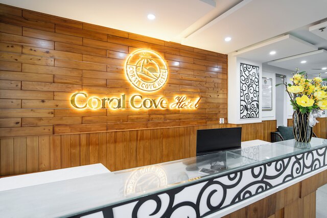 コーラル コーブ ホテル