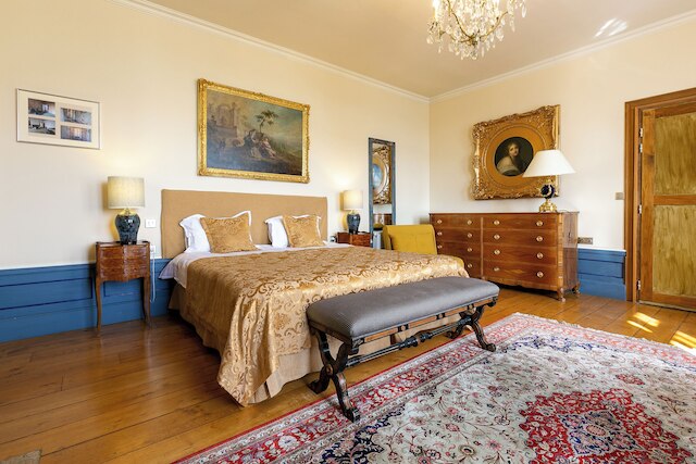 オテル レ ドゥ シェーヴル ジュヴレ シャンベルタン