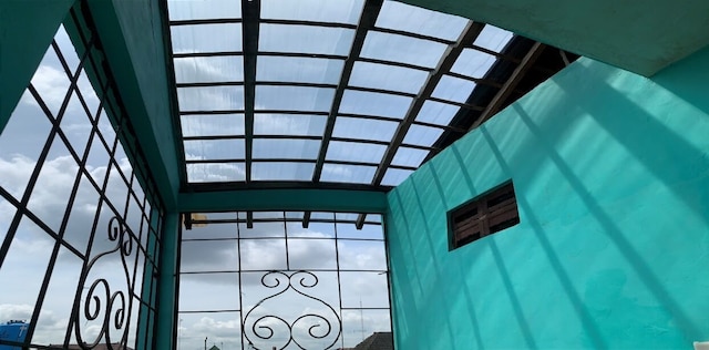 ブロンク ハウス