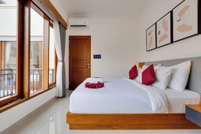 ヴィラ プリンツ ニア ヌサ ドゥア ビーチ