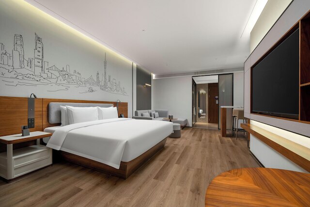 UrCove by Hyatt Guangzhou Canton Tower Exhibition Center-Registration Counter and Free Shuttle Bus Available during Canton Fair Period