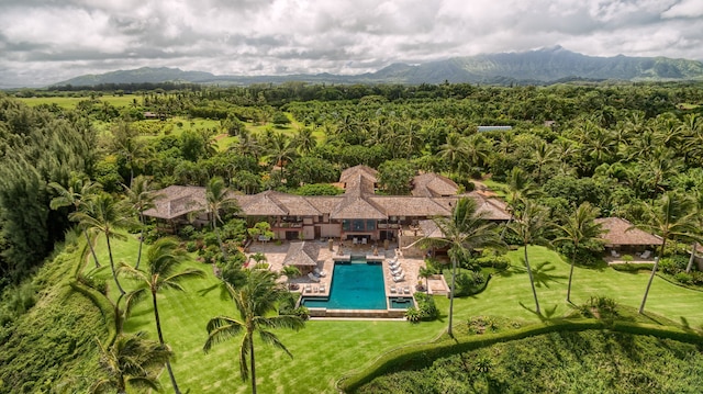 ハレ エ カイ イン キラウエア