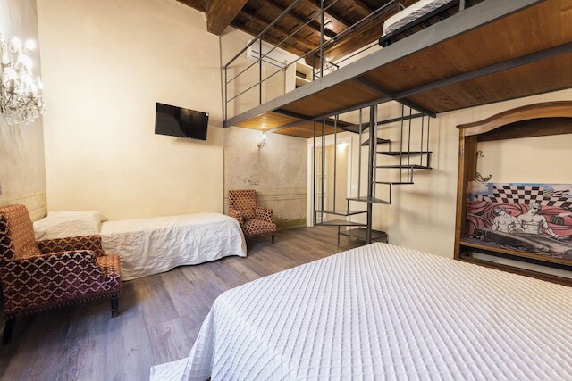 トーレ ベンチ バイ MMega