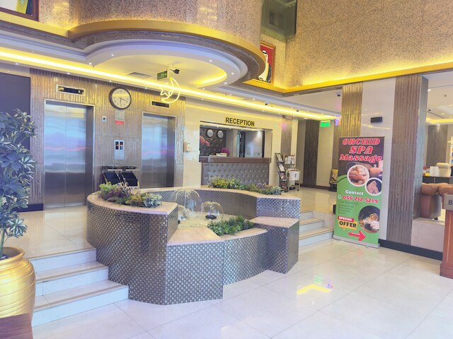 オーキッド ホテル