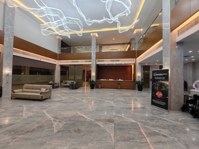 ロイヤル インターナショナル ホテル