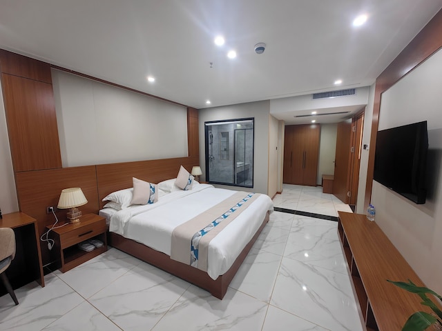 ロイヤル インターナショナル ホテル