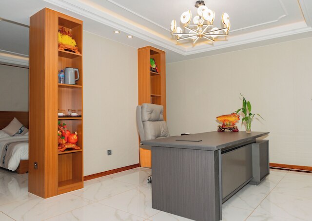 ロイヤル インターナショナル ホテル