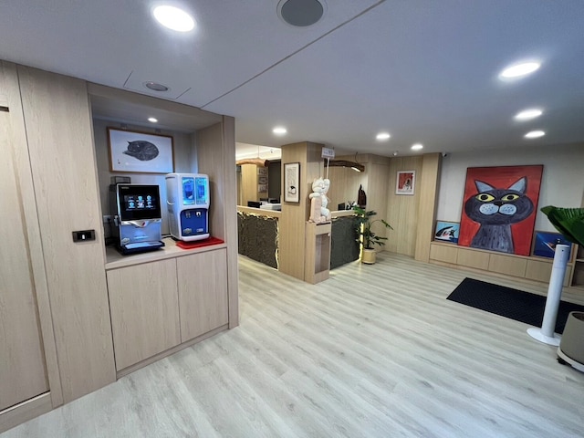 Cat Tail Pocket Inn ximen