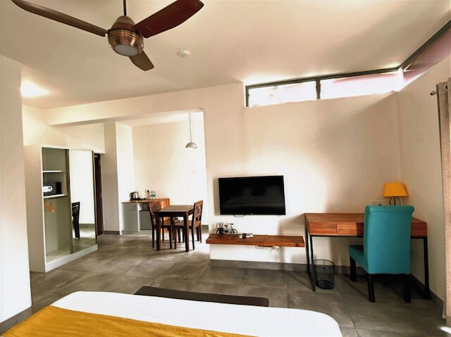 オーラ コーポレート スイーツ