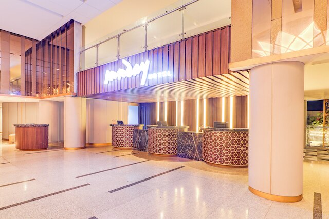 サンデー ホテル アルシカ サンセット ロード