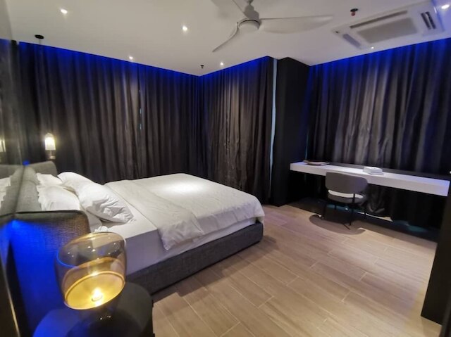 ラ メール ブティック オテル