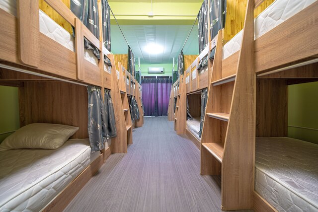 アーバンネスト ホステル