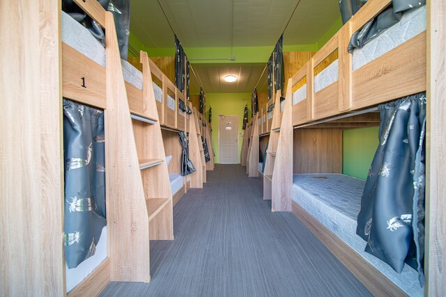 アーバンネスト ホステル