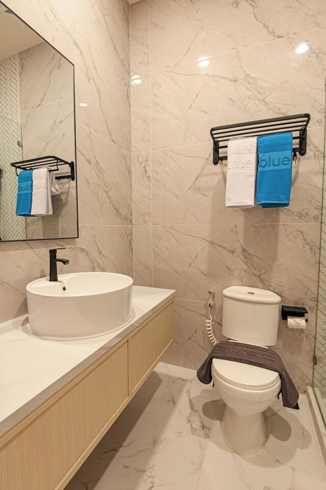 トゥルー ブルー メンテン ジャカルタ