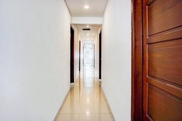 ホテル O メダン シティ ニア サン プラザ フォーマリー レジデンス アヌグラ