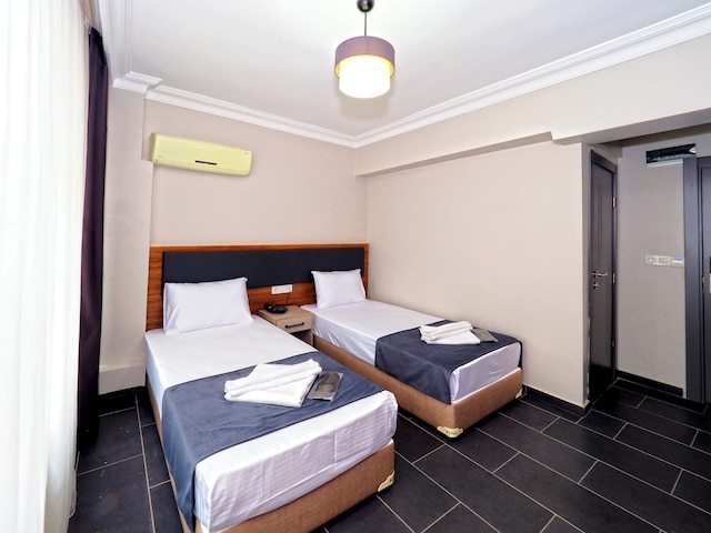 ダイヤモンド ホテル オールドシティ