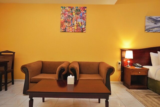 インペリアー by HOC グローブ