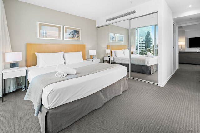 プール アンド オーシャン ビューズ アット ザ H-レジデンス