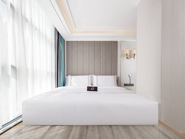 Pazhou XANA Deluxe International Hotel Pazhou Convention and Exhibition Center Nanzhou Subway Metro Branch - Free Shuttle Bus to Canton Fair Complex During Canton Fair Period